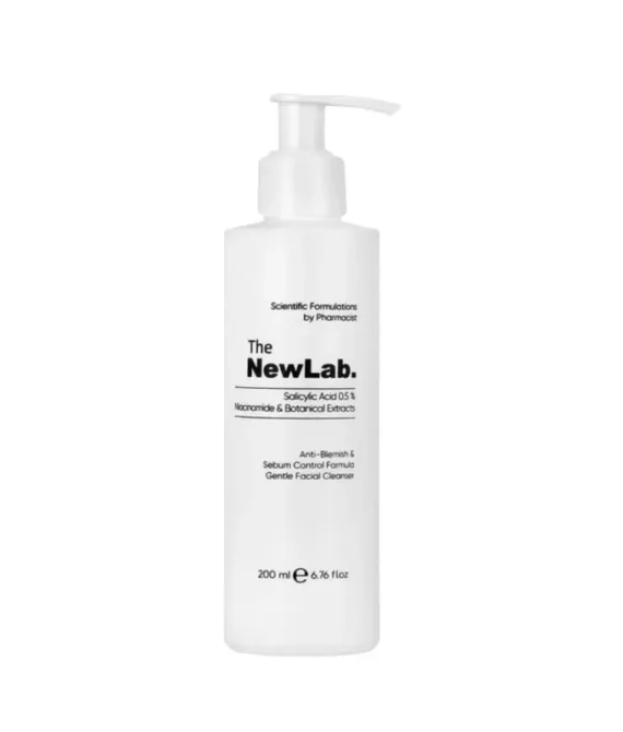 The NewLab Salicylic 0.5% + Niacinamide & Botanical Extracts Facial Cleanser 200Ml